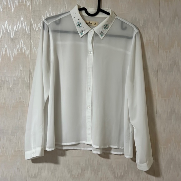 Hollister semi-sheer button down shirt with beading at the collar (medium size). - Picture 1 of 3